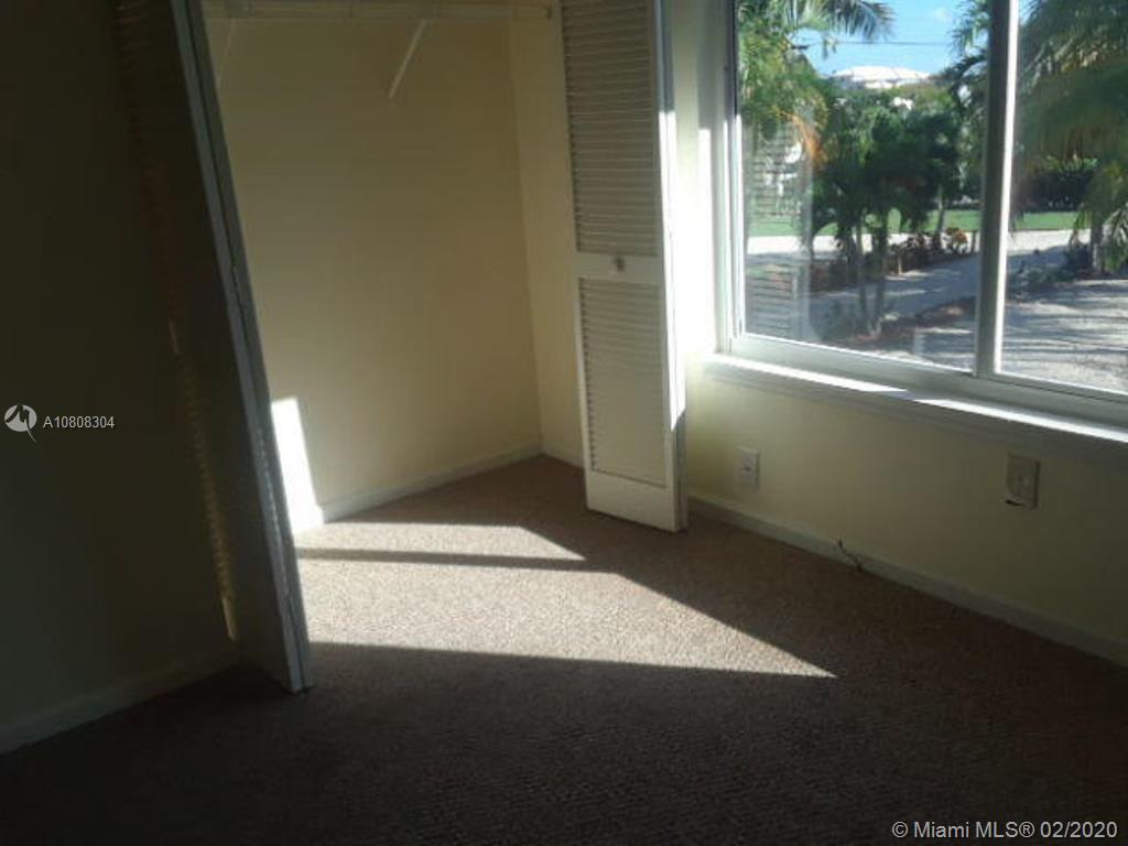 499 Sombrero Beach Road Marathon, FL 33050 - Photo 10 of 13 Gallery Image 10