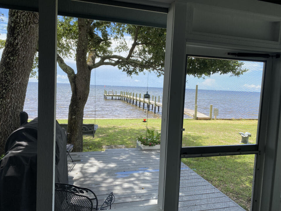 161 Dolphin Cove, Unit 2 Freeport, FL 32439 - Photo 4 of 17