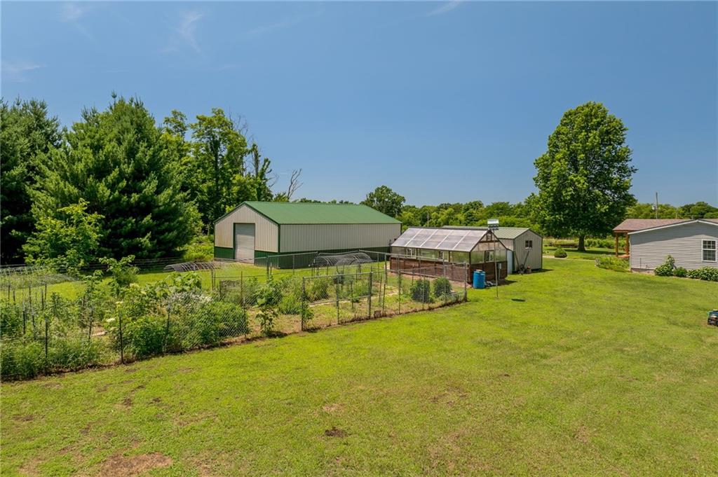 1316 965p Road Windsor, MO 65360 - Photo 4 of 40