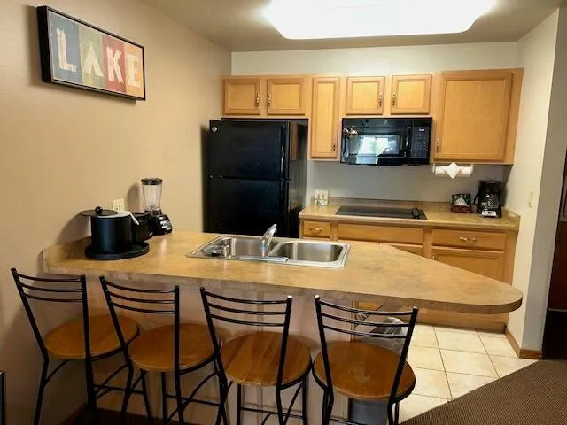 $118,900 | 7020 Grand Geneva Way, Unit 350, Lyons, WI 53147