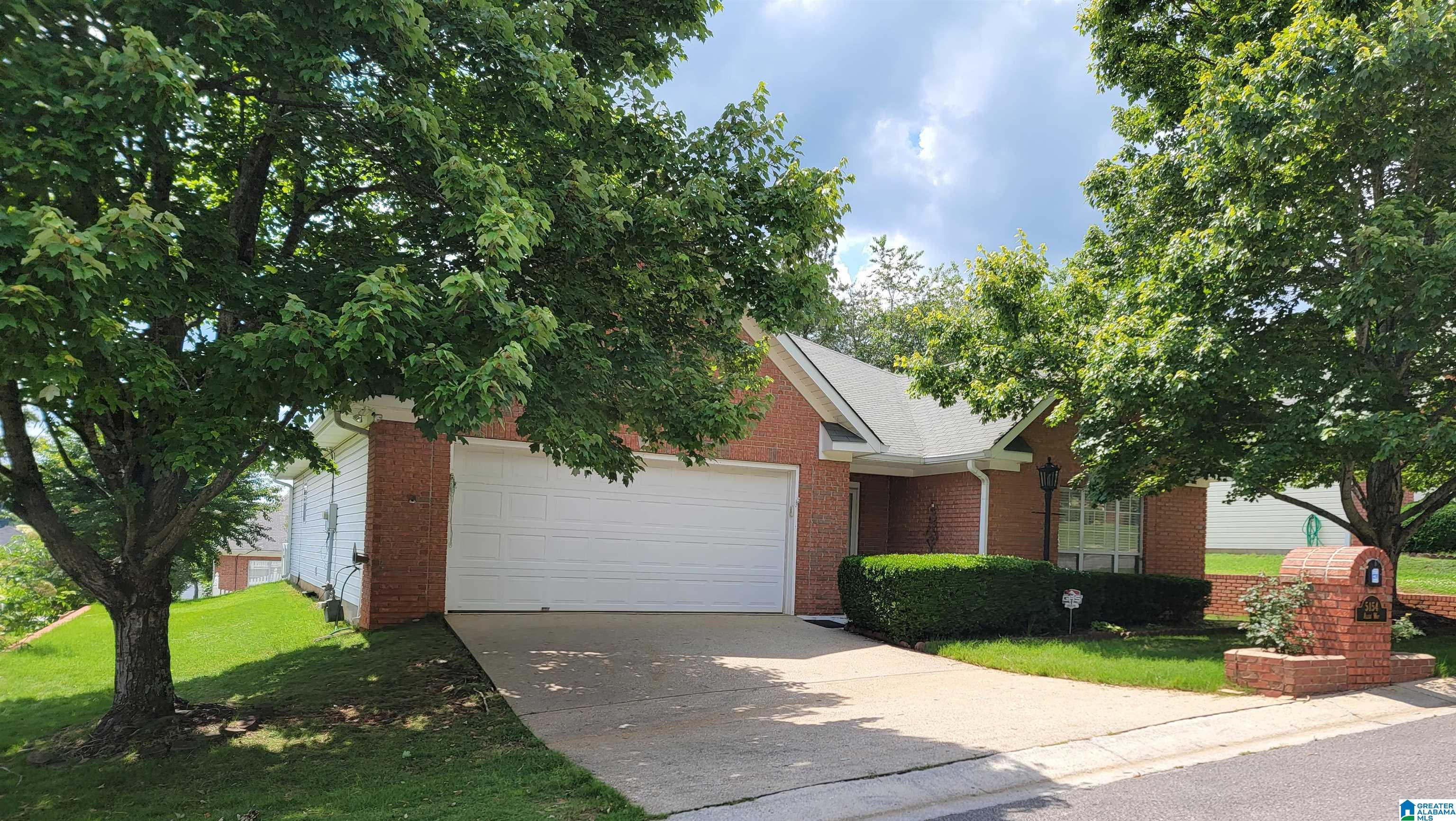 5154 Alex Way Birmingham, AL 35215 - Photo 2 of 35