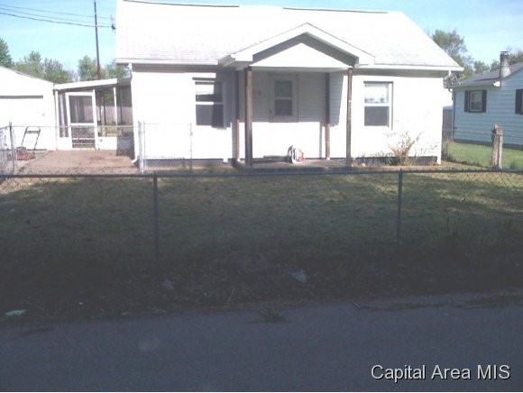 3018 Hoover Avenue Springfield, IL 62703 - Photo 1 of 6 Gallery Image 1