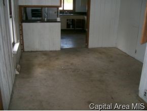 3018 Hoover Avenue Springfield, IL 62703 - Photo 2 of 6 Gallery Image 2