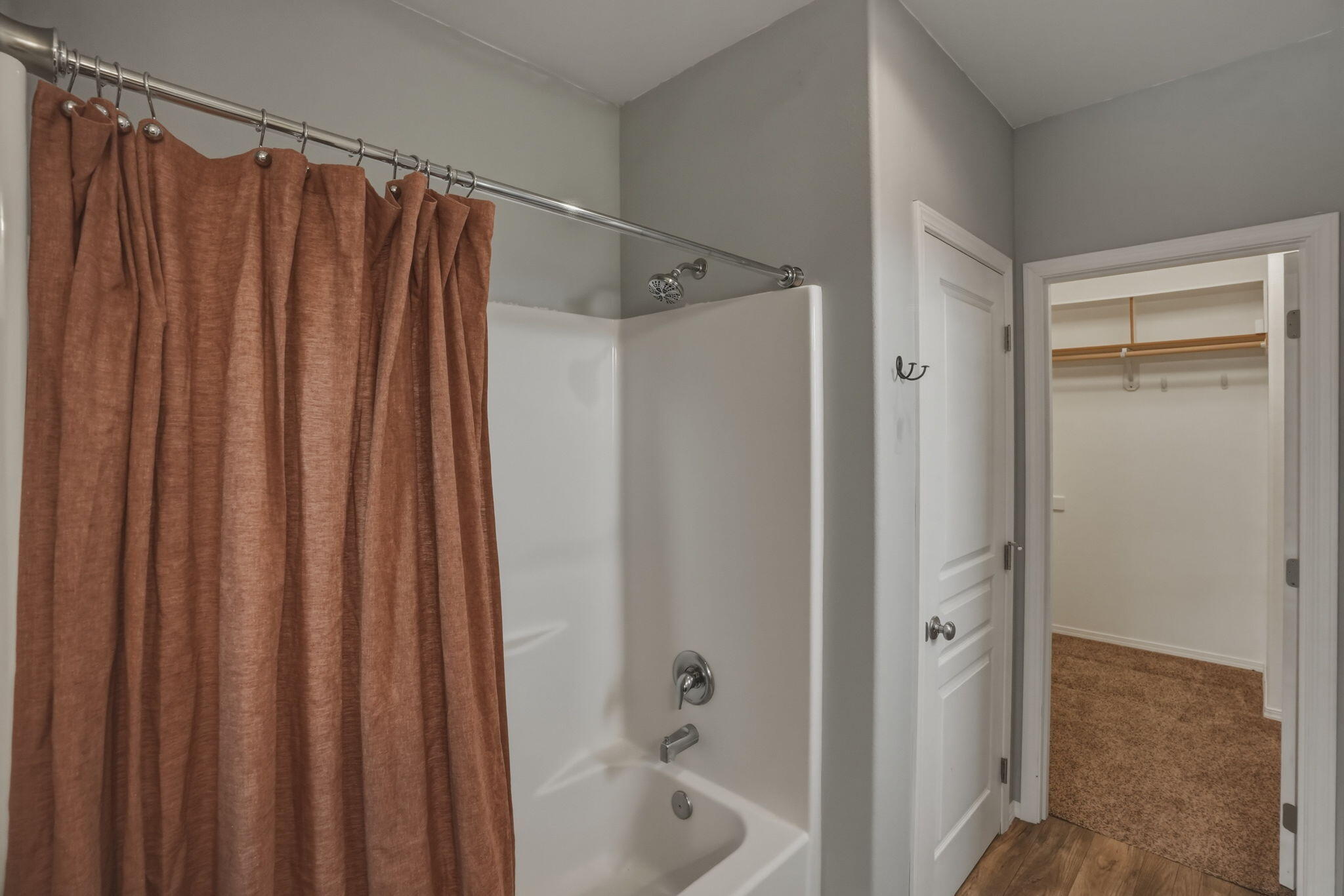 9444 Southwest Copper Road Powell Butte, OR 97753 - Photo 27 of 49 17-web-or-mls-Riley_Visuals_017