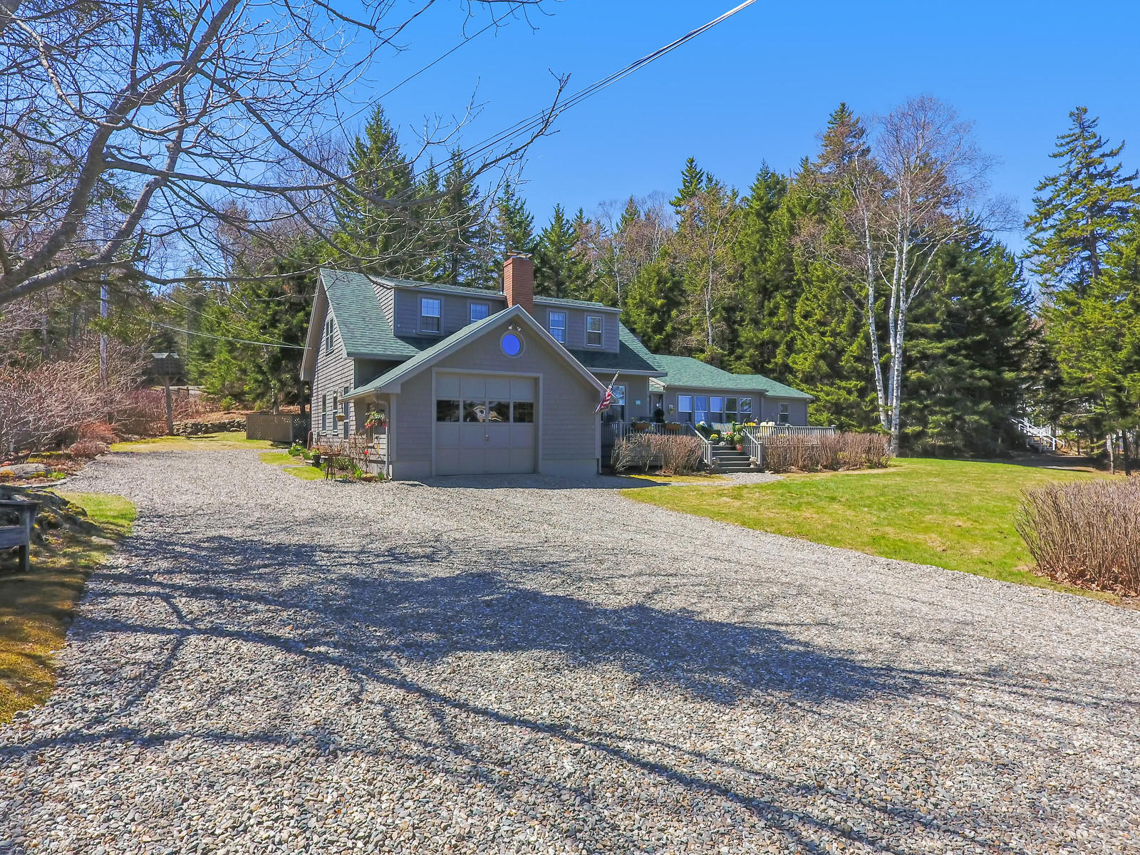 199 Hewes Point Road Islesboro, ME 04848 - Photo 11 of 64 Driveway plenty of parking for guests