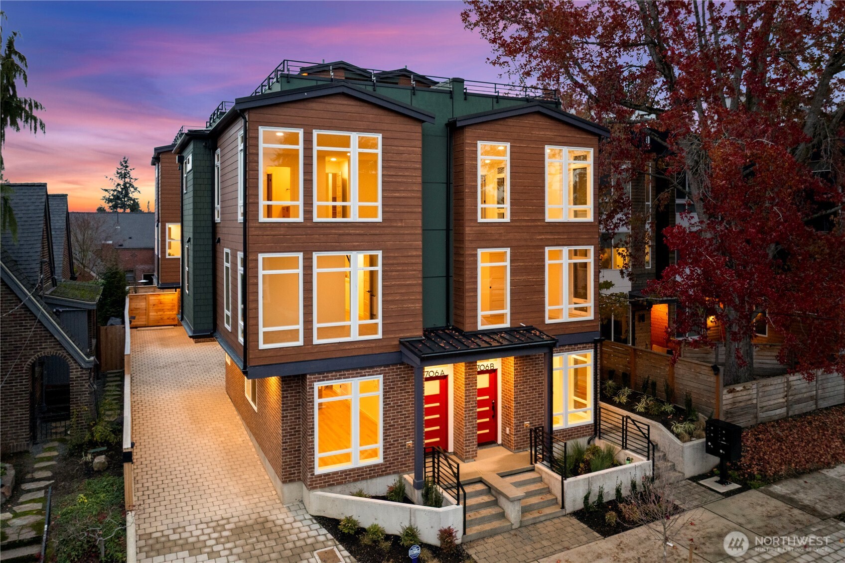 1704 North 47th Street Seattle, WA 98103 - Photo 1 of 33