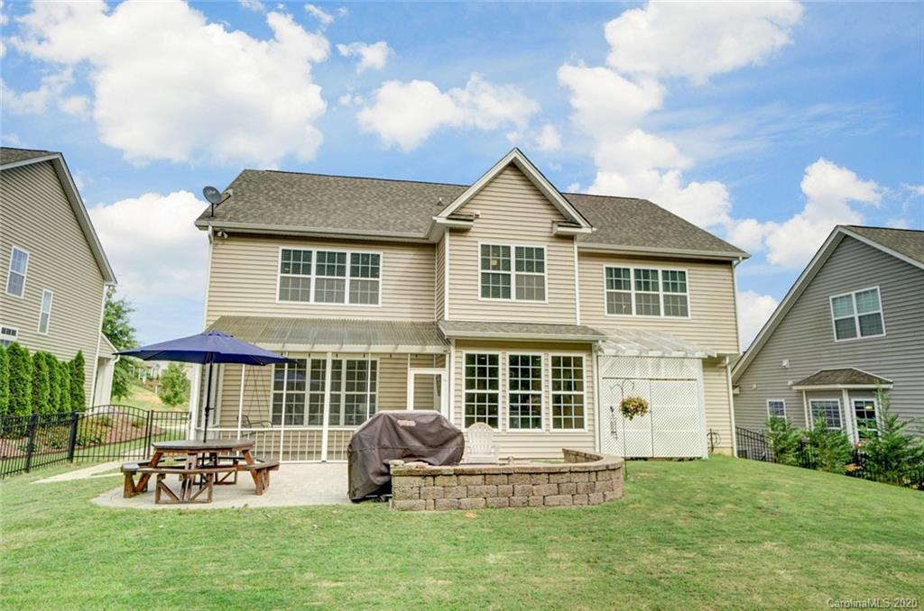 233 Annatto Way Tega Cay, SC 29708 - Photo 41 of 46 Gallery Image 41