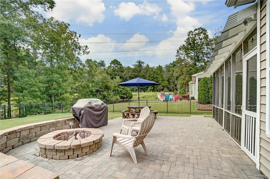 233 Annatto Way Tega Cay, SC 29708 - Photo 42 of 46 Gallery Image 42