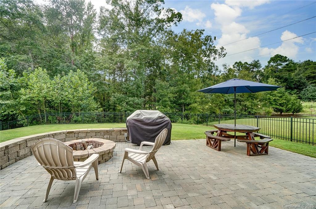 233 Annatto Way Tega Cay, SC 29708 - Photo 43 of 46 Gallery Image 43