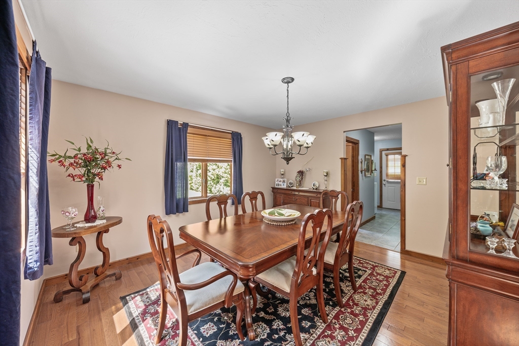 82 Allen Road Sturbridge, MA 01566 - Photo 14 of 40