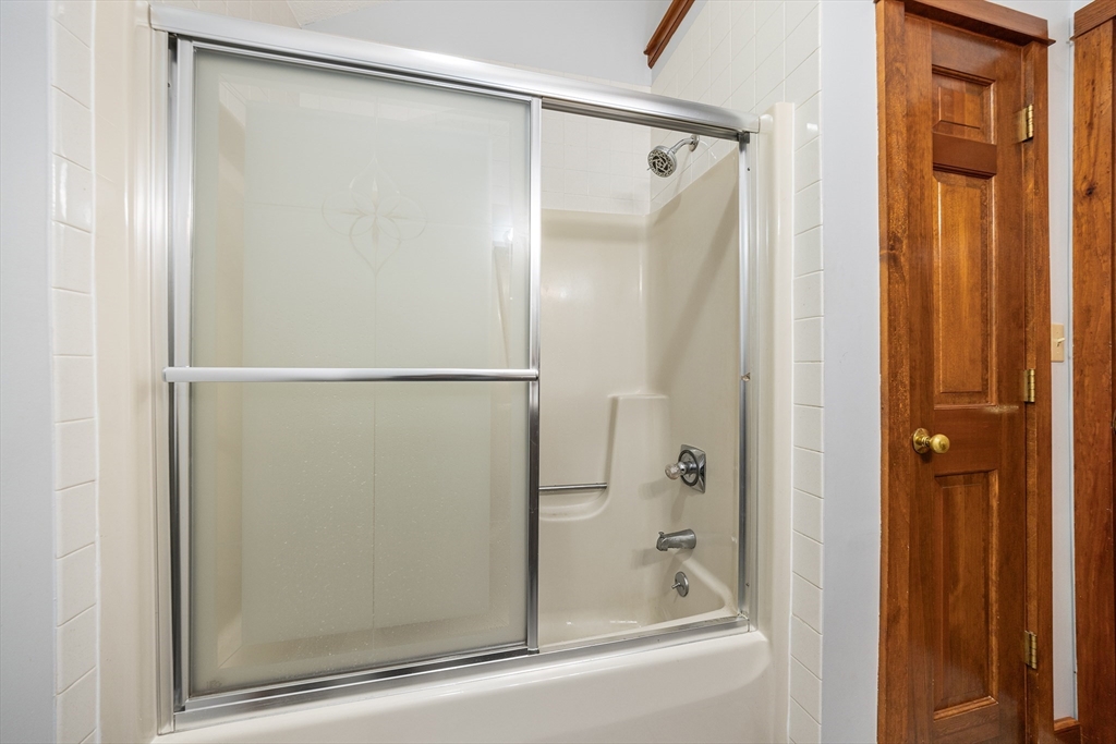 82 Allen Road Sturbridge, MA 01566 - Photo 20 of 40