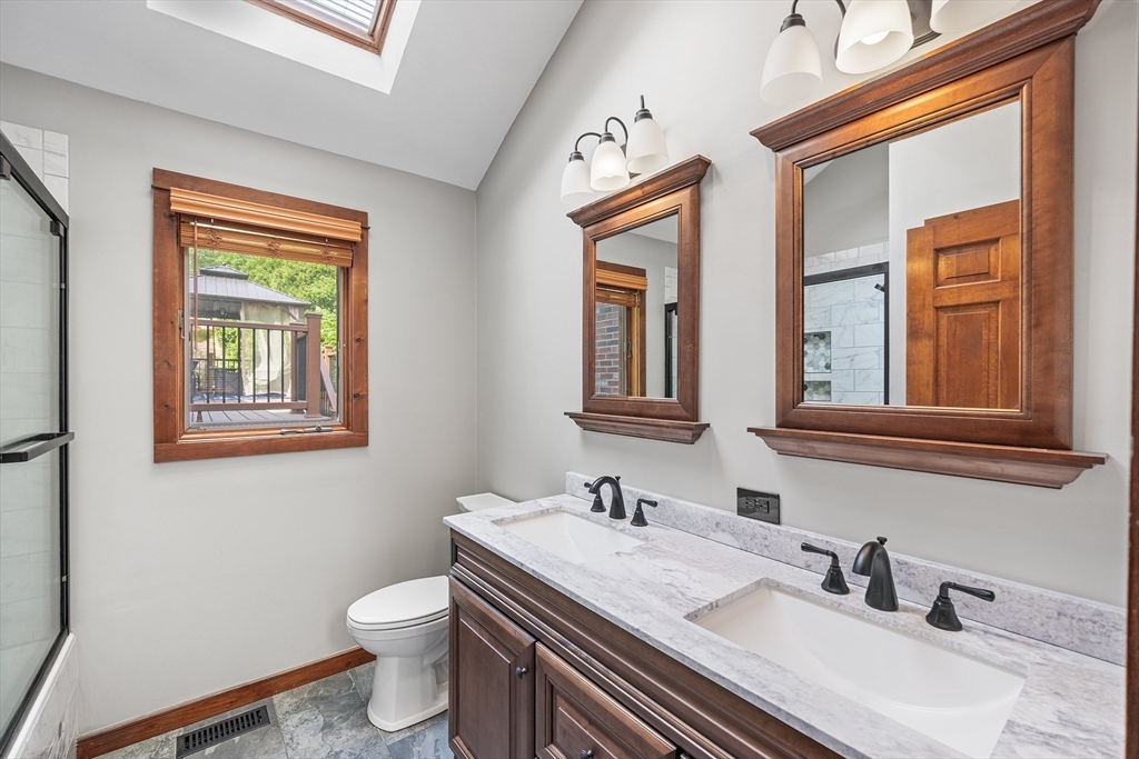 82 Allen Road Sturbridge, MA 01566 - Photo 23 of 40