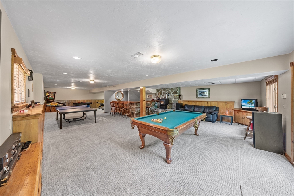 82 Allen Road Sturbridge, MA 01566 - Photo 30 of 40