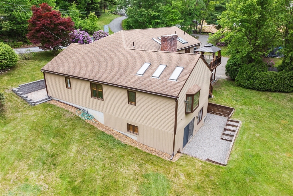 82 Allen Road Sturbridge, MA 01566 - Photo 33 of 40