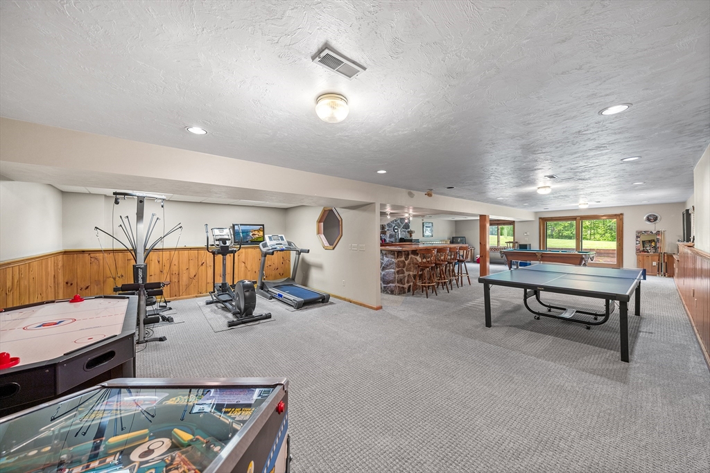 82 Allen Road Sturbridge, MA 01566 - Photo 38 of 40