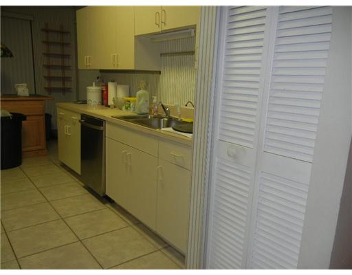 8541 Vía Romana, Unit 70L Boca Raton, FL 33496 - Photo 4 of 5 Additional Photo