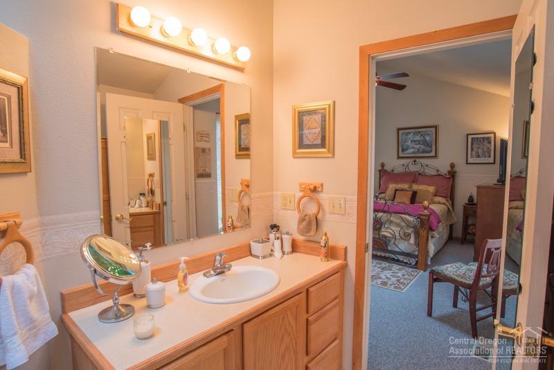 17486 Snow Goose Road Bend, OR 97707 - Photo 15 of 17 Additional Photo