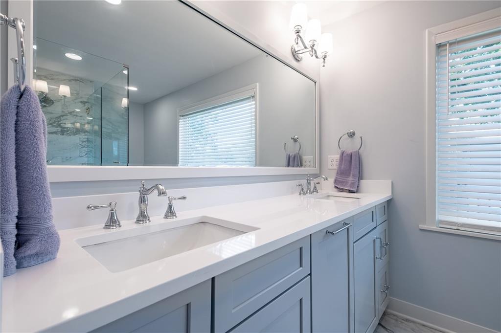 9394 Raintree Drive South Columbus, IN 47201 - Photo 17 of 56 Gallery Image 17