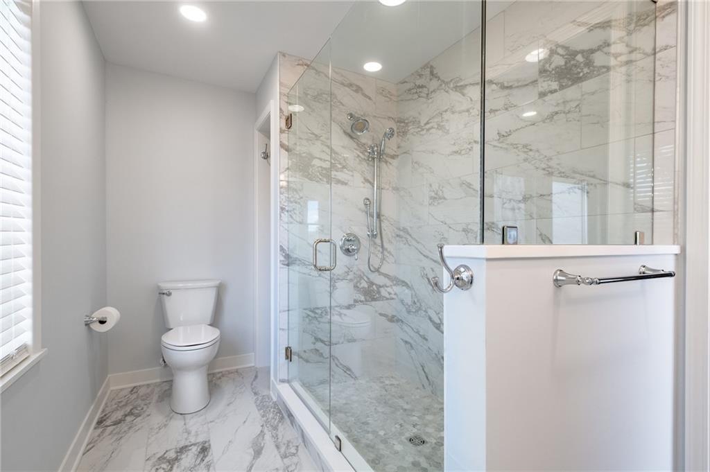 9394 Raintree Drive South Columbus, IN 47201 - Photo 18 of 56 Gallery Image 18