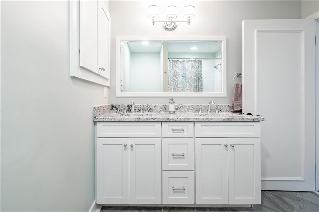 9394 Raintree Drive South Columbus, IN 47201 - Photo 28 of 56 Gallery Image 28