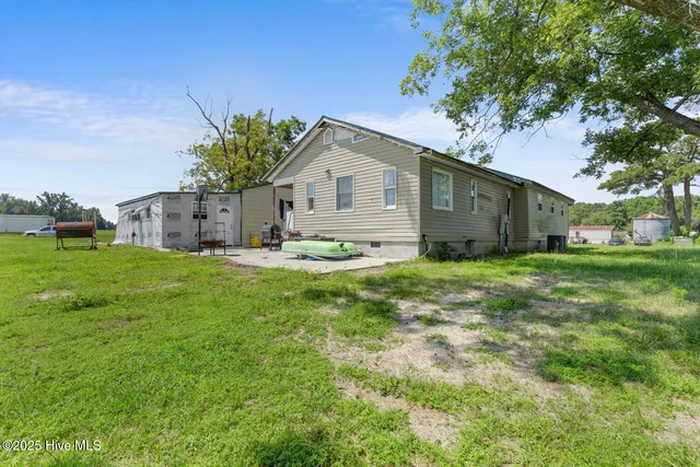 $325,000 | 596 Wagon Ford Road, Beulaville, NC 28518