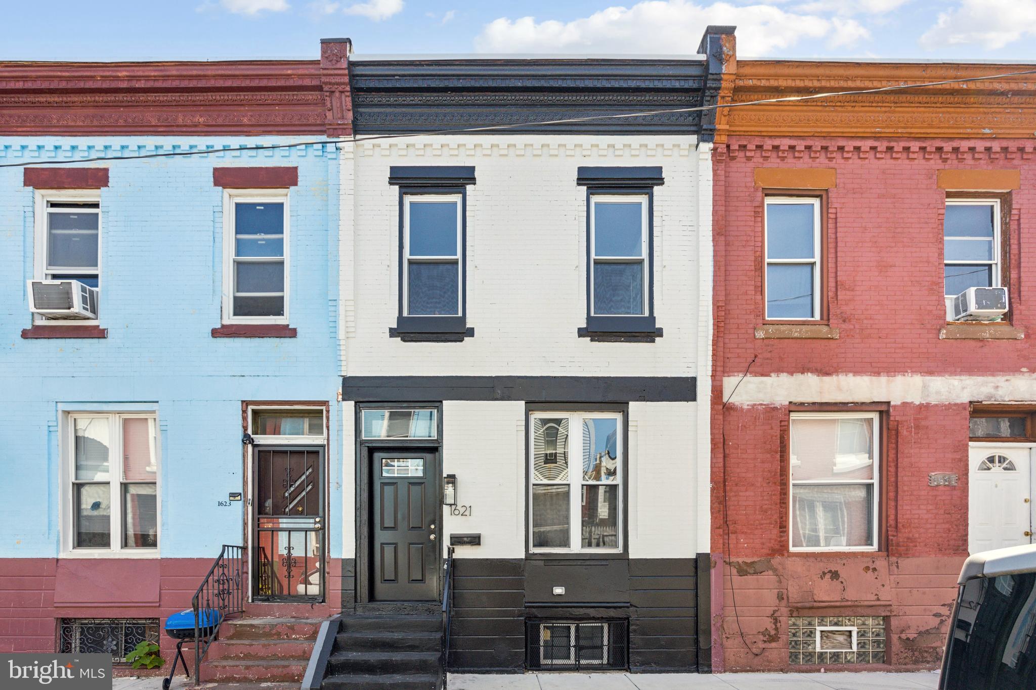 1621 North Newkirk Street, Philadelphia, PA 19121 Compass