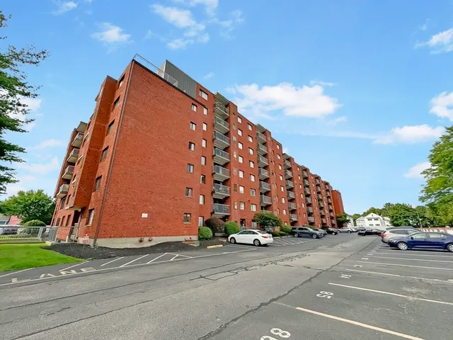 $525,000 | 8 9th Street, Unit 513, Medford, MA 02155