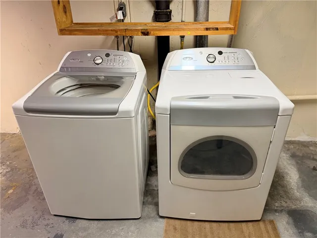 $469,900 | 10 Stoneham Drive, Woonsocket, RI 02895