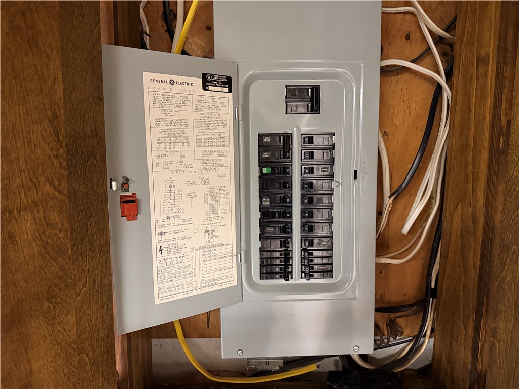 10 Stoneham Drive Woonsocket, RI 02895 - Photo 21 of 22