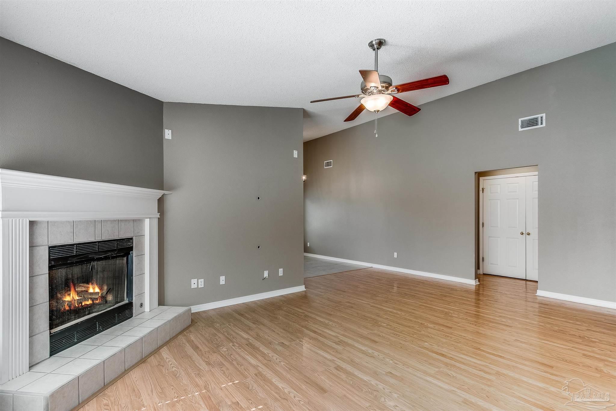 2515 Pine Forest Road Cantonment, FL 32533 - Photo 8 of 28 Gallery Image 8