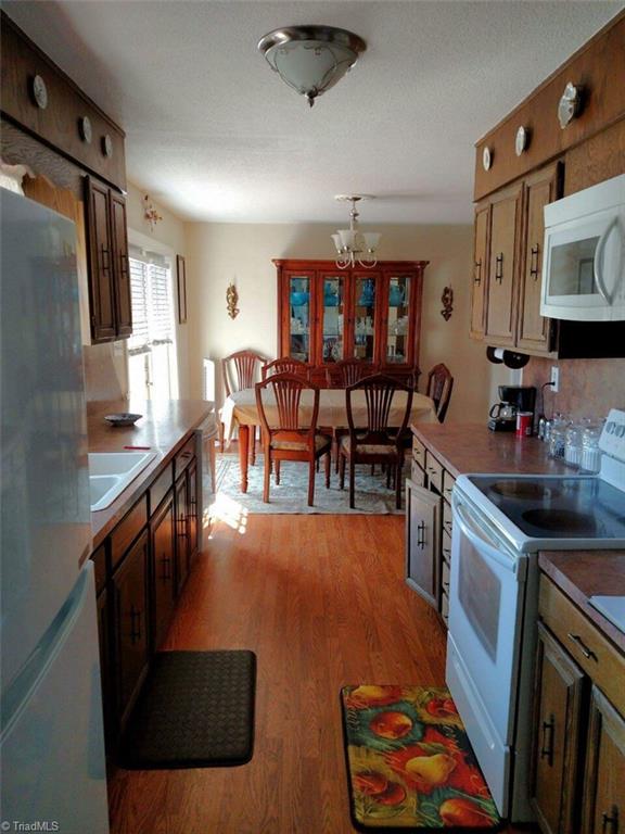 1026 Sizemore Road Germanton, NC 27019 - Photo 5 of 17