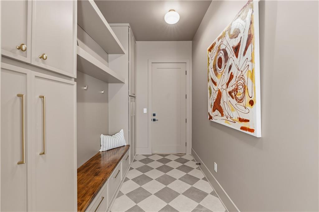 210 Simonton Road Southwest Lawrenceville, GA 30046 - Photo 23 of 49