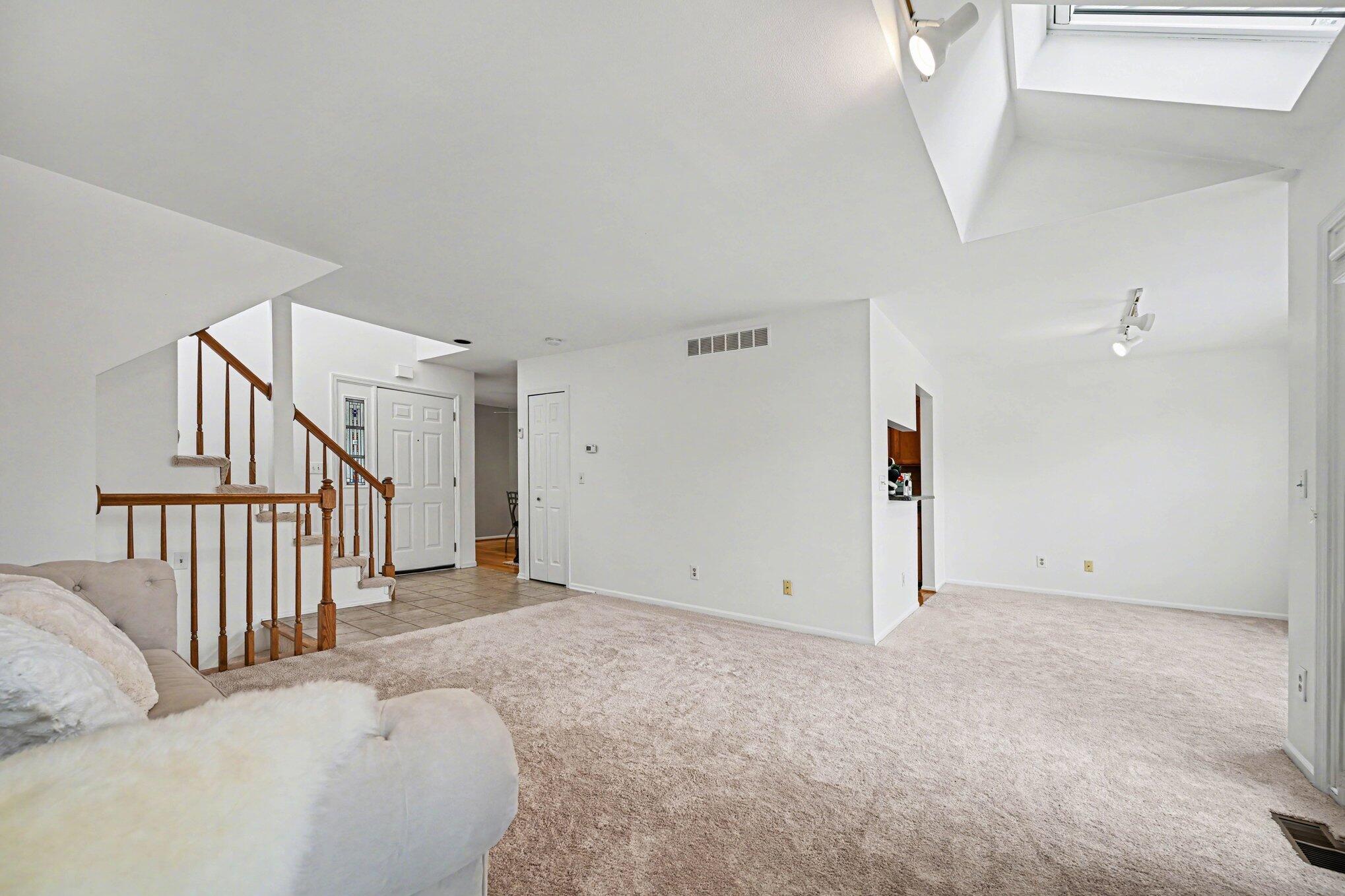 4356 Pine Ridge Court Ann Arbor, MI 48105 - Photo 4 of 22 main level