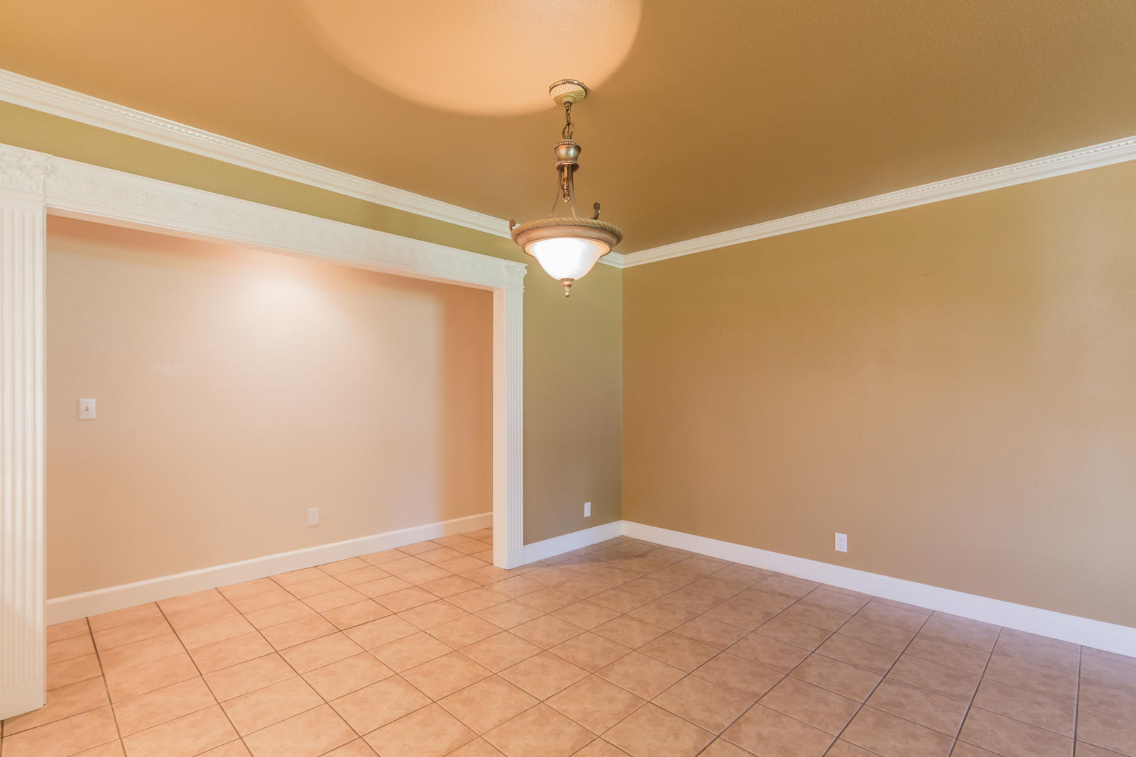 19019 Gas Point Road Cottonwood, CA 96022 - Photo 22 of 61 19 dining