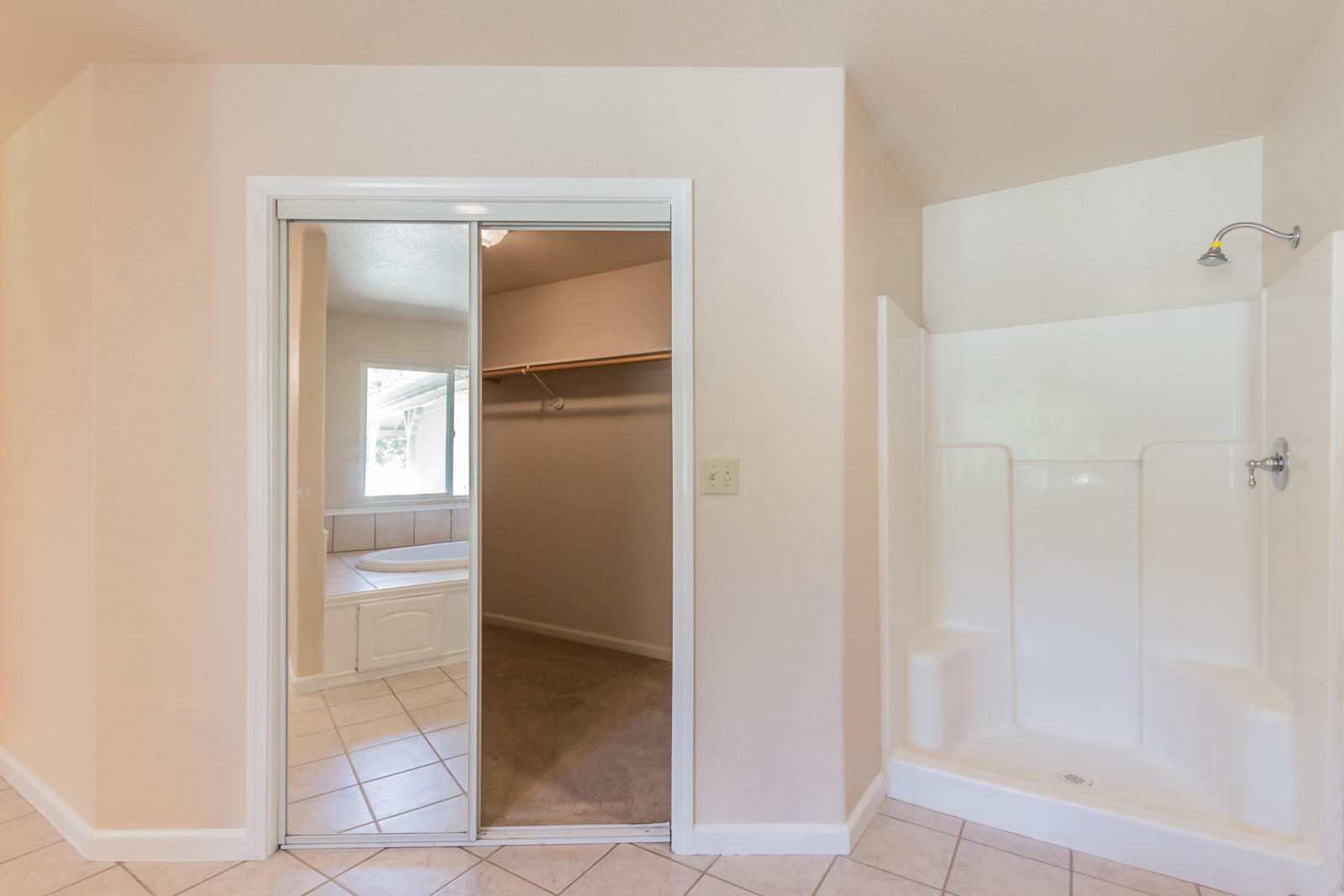 19019 Gas Point Road Cottonwood, CA 96022 - Photo 28 of 61 36 master bath