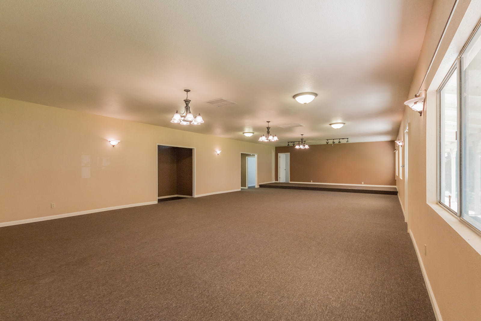 19019 Gas Point Road Cottonwood, CA 96022 - Photo 50 of 61 101 inside