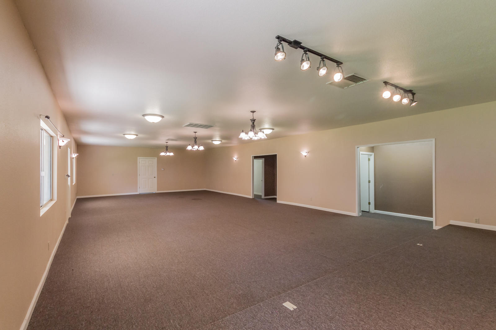 19019 Gas Point Road Cottonwood, CA 96022 - Photo 52 of 61 103 inside