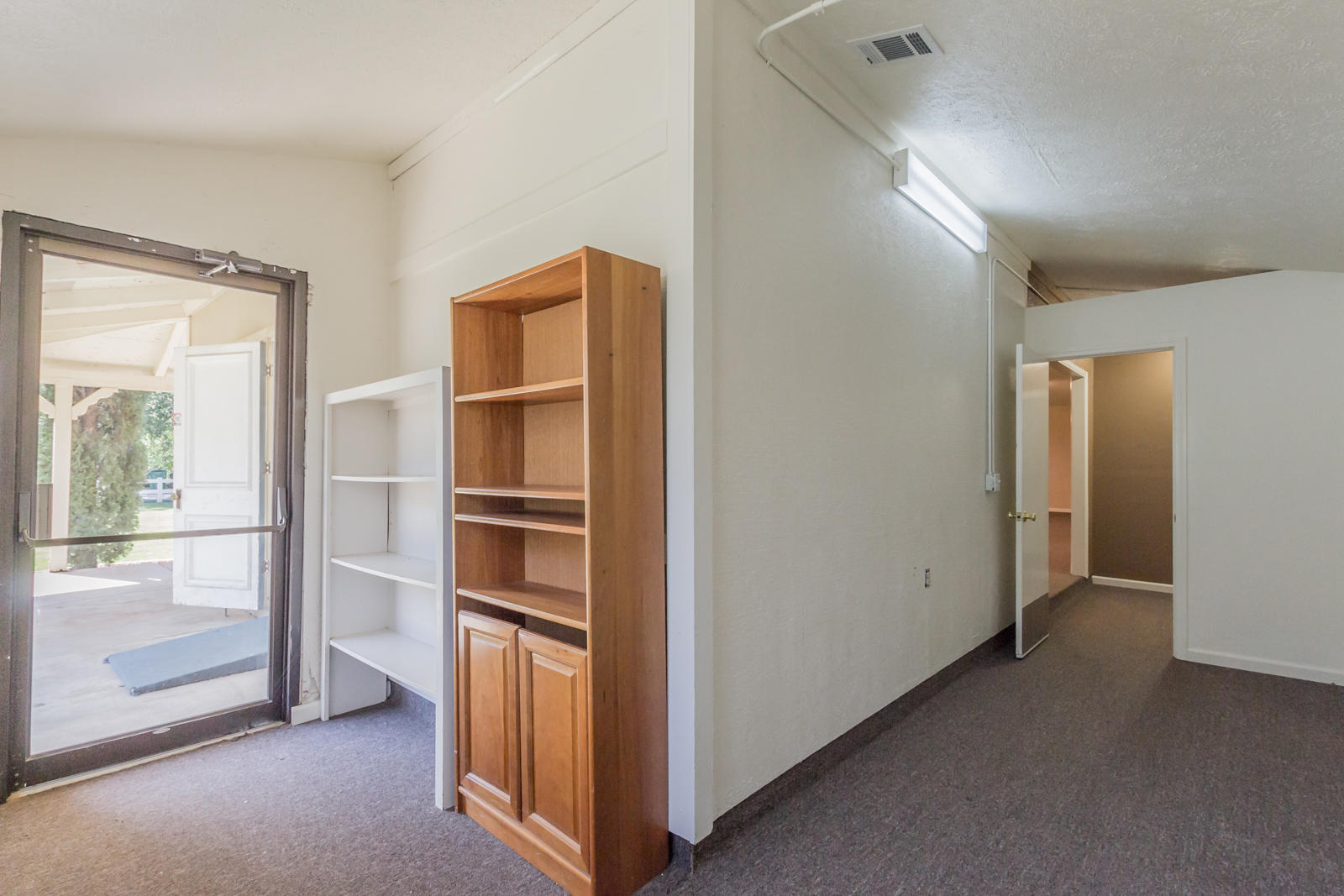 19019 Gas Point Road Cottonwood, CA 96022 - Photo 54 of 61 115 inside room