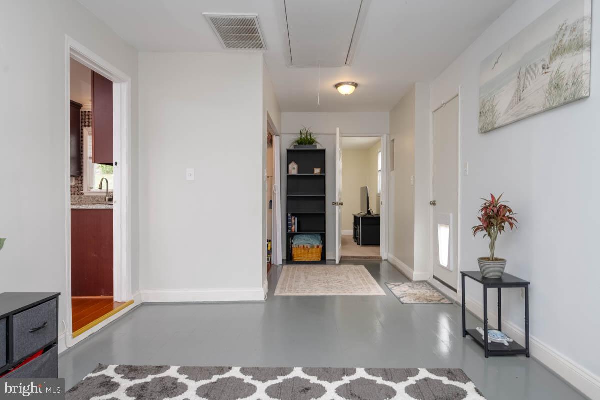 414 Enfield Road Joppa, MD 21085 - Photo 34 of 42 an entryway and livingroom with furniture