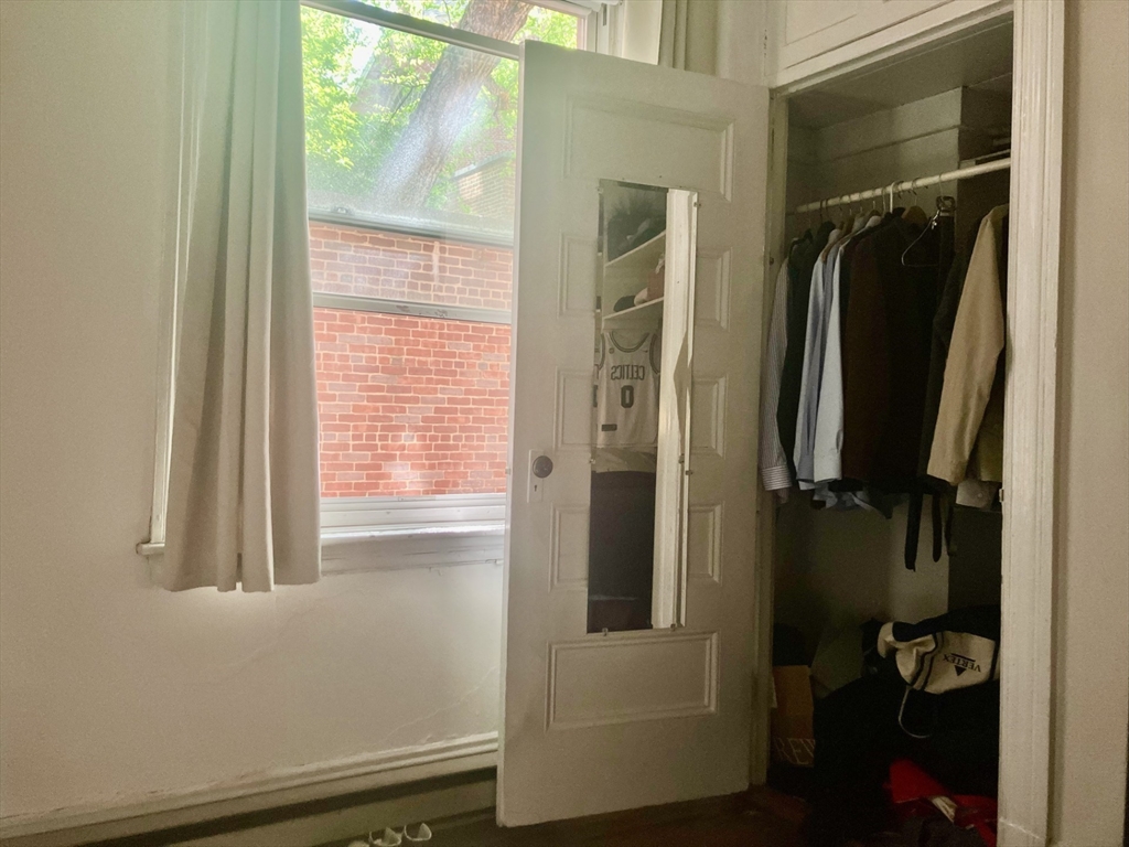 7 Unity Street, Unit 4 Boston, MA 02113 - Photo 8 of 17