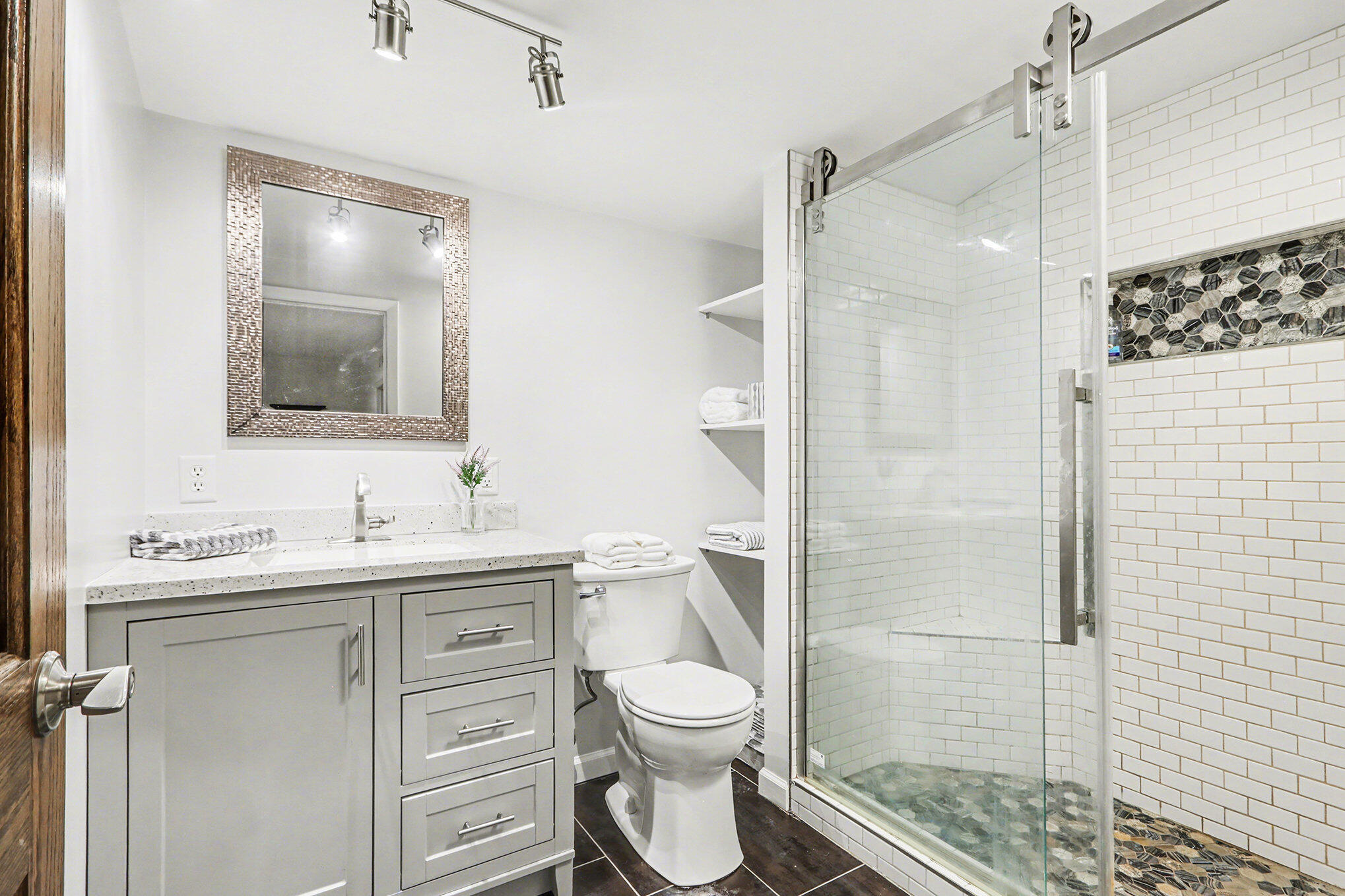 3014 Bowne Road Battle Creek, MI 49017 - Photo 9 of 16 bath