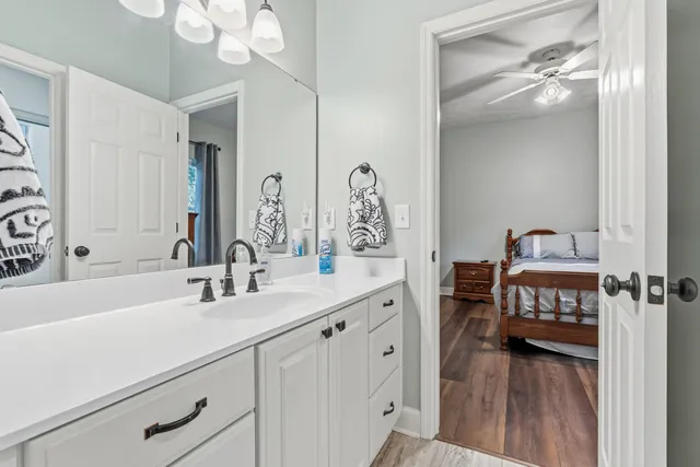 $614,900 | 5124 Centennial Oaks Circle, Tallahassee, FL 32308