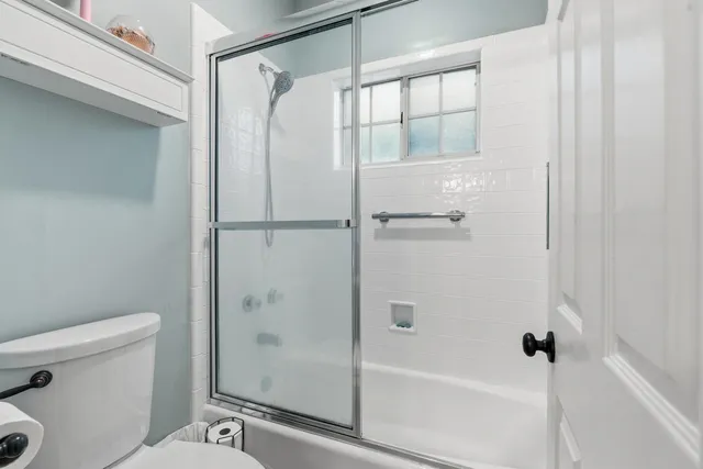 $614,900 | 5124 Centennial Oaks Circle, Tallahassee, FL 32308