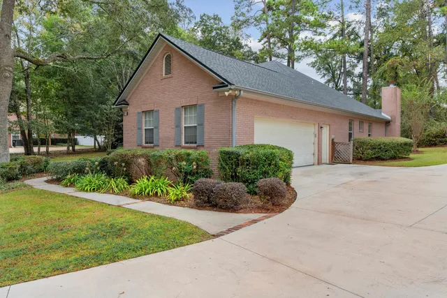 $614,900 | 5124 Centennial Oaks Circle, Tallahassee, FL 32308