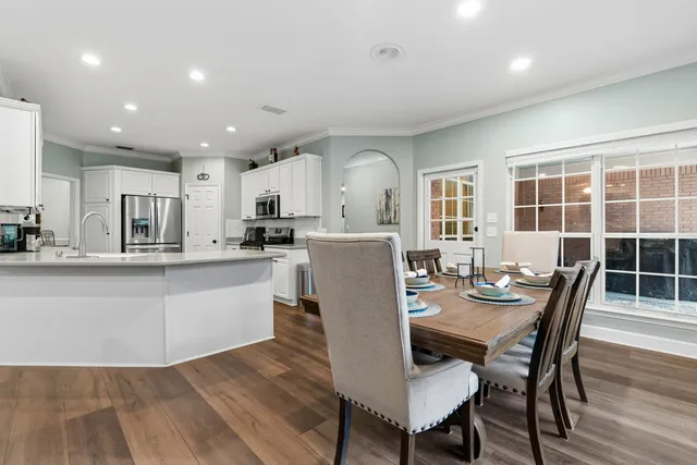 $614,900 | 5124 Centennial Oaks Circle, Tallahassee, FL 32308