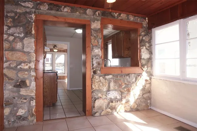 a view of a entryway door of the house
