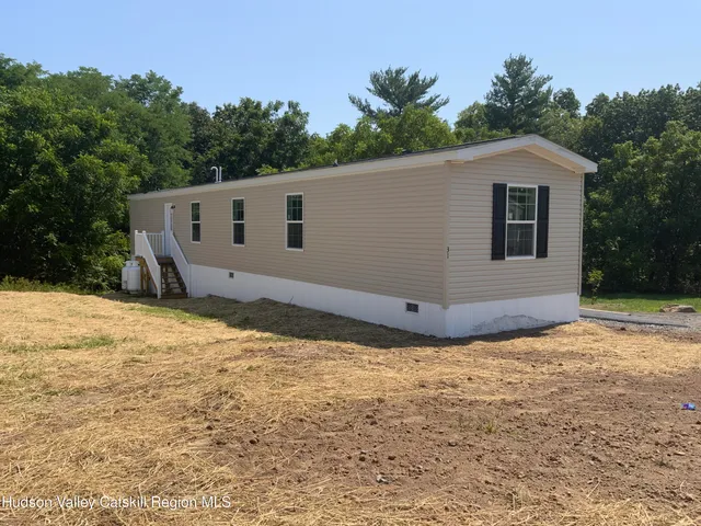 $145,000 | 1154 Us-9, Unit 31, Hudson, NY 12534