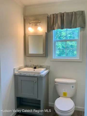 $145,000 | 1154 Us-9, Unit 31, Hudson, NY 12534