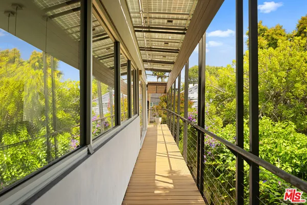 $17,800 | 710 Milwood Avenue, Venice, CA 90291