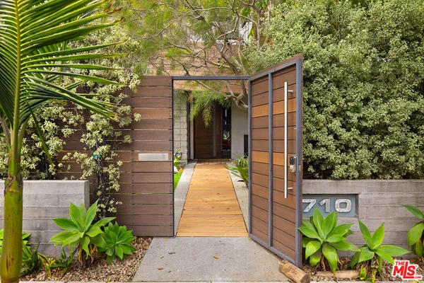 $17,800 | 710 Milwood Avenue, Venice, CA 90291